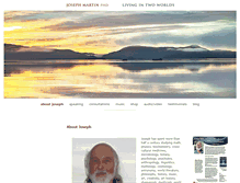 Tablet Screenshot of josephmartin-living-in-two-worlds.com